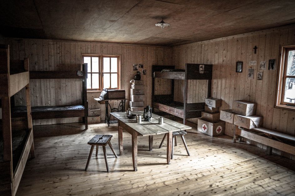 Stalag Luft III museum reconstruction of barrack interior